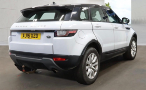 2016 Land Rover Range Rover Evoque 2.0 Ed4 Se Tech Fwd Euro 6 (s/s) 5dr in White — image 4