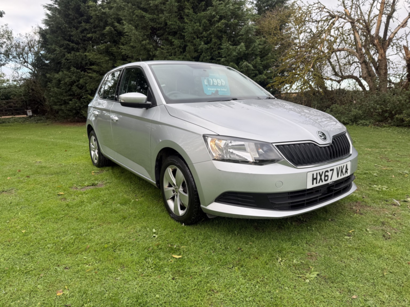 2017 Skoda Fabia 1.0 Tsi Se in Silver — image 1