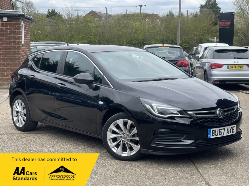 2017 Vauxhall Astra 1.4 I Turbo Tech Line Nav in Black — image 1