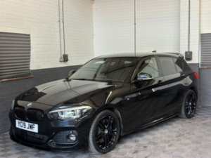 2019 BMW 1 Series 1.5 118i Gpf M Sport Shadow Edition Hatchback 5dr Petrol Auto Euro 6 (s/s) (136 Ps) in Black — image 5