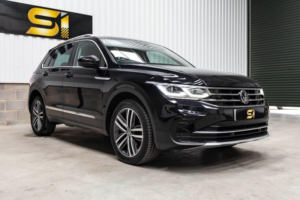 2021 Volkswagen Tiguan 2.0 Tdi Elegance DSG 4motion Euro 6 (s/s) 5dr in Black — image 5