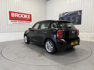 2014 MINI Countryman 1.6 Cooper All4 Euro 6 (s/s) 5dr in Black — image 6