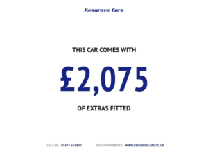 2016 Volvo V40 1.5 T3 Inscription Hatchback 5dr Petrol Auto Euro 6 (s/s) (152 Ps) in Black — image 6