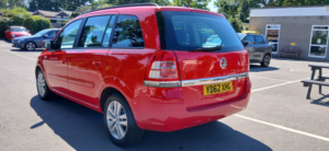 2012 Vauxhall Zafira 1.6 16v Exclusiv in Red — image 6