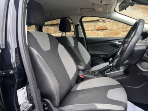 2014 Ford Focus 1.0t Ecoboost Zetec S Hatchback 5dr Petrol Manual Euro 5 (s/s) (125 Ps) in Black — image 5