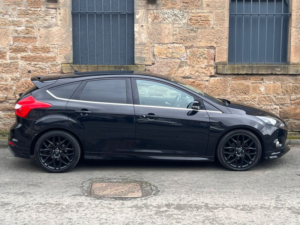 2014 Ford Focus 1.0t Ecoboost Zetec S Hatchback 5dr Petrol Manual Euro 5 (s/s) (125 Ps) in Black — image 6