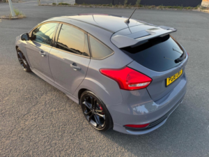 2018 Ford Focus 2.0t Ecoboost St-3 Euro 6 (s/s) 5dr in Grey — image 2