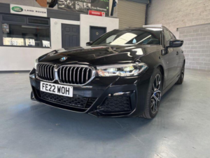 2022 BMW 5 Series 3.0 530d Mht M Sport Touring Steptronic Xdrive Euro 6 (s/s) 5dr in Black — image 4