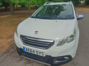 2014 Peugeot 2008 1.2 Vti Puretech Crossway in White — image 2