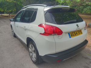 2014 Peugeot 2008 1.2 Vti Puretech Crossway in White — image 4