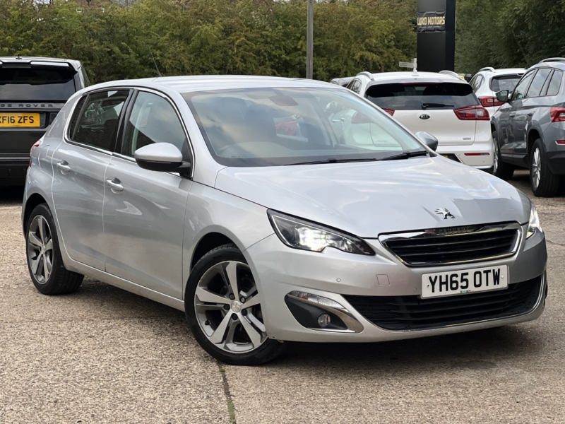 2015 Peugeot 308 1.2 Puretech Allure in Silver — image 1