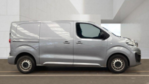 2022 Peugeot Expert 2.0 Bluehdi 1400 Professional Premium Standard Panel Van Mwb Euro 6 (s/s) 6dr in Grey — image 5