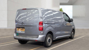 2022 Peugeot Expert 2.0 Bluehdi 1400 Professional Premium Standard Panel Van Mwb Euro 6 (s/s) 6dr in Grey — image 6