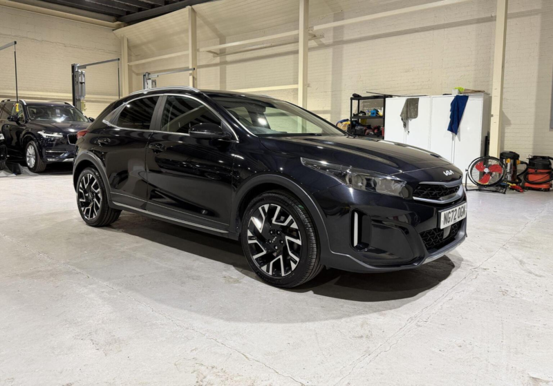 2023 Kia Xceed 1.5 T-Gdi 3 Euro 6 (s/s) 5dr in Black — image 1