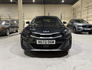 2023 Kia Xceed 1.5 T-Gdi 3 Euro 6 (s/s) 5dr in Black — image 2