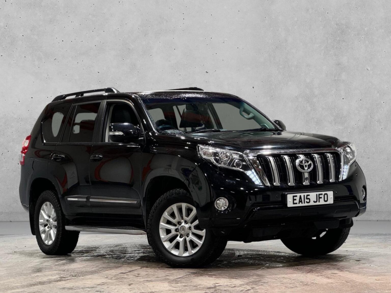 2015 Toyota Land Cruiser 3.0 D-4d Invincible Auto 4WD Euro 5 5dr (7 Seats) in Black — image 1