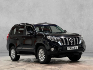 2015 Toyota Land Cruiser 3.0 D-4d Invincible Auto 4WD Euro 5 5dr (7 Seats) in Black — image 3