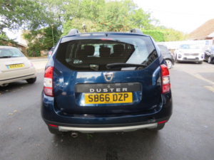 2016 Dacia Duster 1.5 Dci Laureate 4WD Euro 6 (s/s) 5dr in Blue — image 6