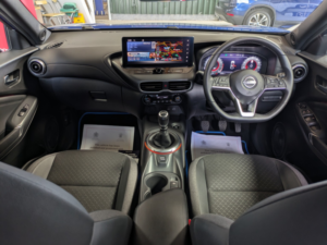 2024 Nissan Juke 1.0 Dig-T N-Connecta. Carplay. Rear Camera. Sat Nav. Low Mileage And Just Serviced. in Blue — image 4