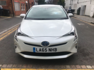 2016 Toyota Prius Prius T Spirit Vvt-I Cvt, Ulez Compliant in White — image 2