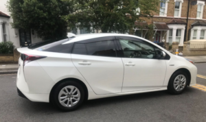 2016 Toyota Prius Prius T Spirit Vvt-I Cvt, Ulez Compliant in White — image 3