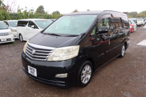 2006 Toyota Alphard 2.4 4WD Rear Conversion in Black — image 3