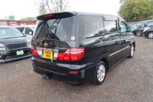 2006 Toyota Alphard 2.4 4WD Rear Conversion in Black — image 4