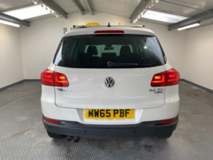 2015 Volkswagen Tiguan 2.0 Tdi Bluemotion Tech Match Edition SUV 5dr Diesel Manual 2WD Euro 6 (s/s) (150 Ps) in White — image 4