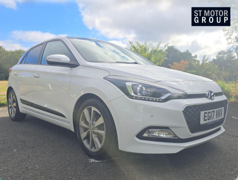 2017 Hyundai I20 1.4 Premium Se Nav Auto Euro 6 5dr in White — image 1