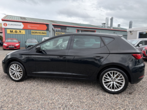 2017 SEAT Leon 1.2 Tsi Se Dynamic Technology in Black — image 6