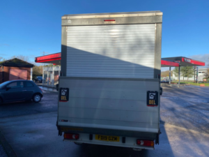 2019 Peugeot Boxer 2.0 Bluehdi 335 Built For Business Plus Box Van 3dr Diesel Manual L4 Euro 6 (160 Ps) in White — image 3