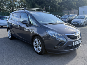 2014 Vauxhall Zafira Tourer 2.0 Cdti Sri in Grey — image 2