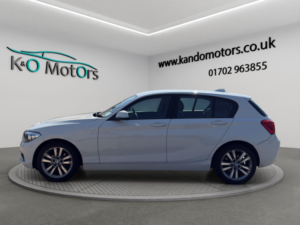 2015 BMW 1 Series 1.6 118i Sport Euro 6 (s/s) 5dr in White — image 3