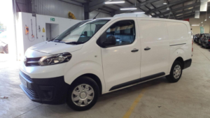 2019 Toyota Proace 2.0d Active Long Panel Van Lwb Euro 6 (s/s) 6dr in White — image 5