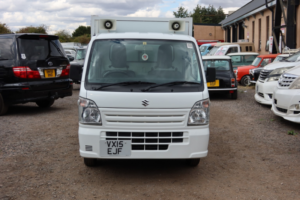 2015 Suzuki Carry Chiller Truck in White — image 2
