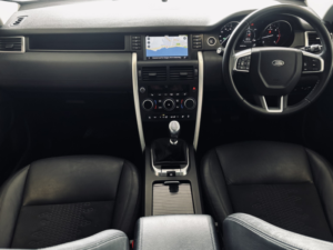 2016 Land Rover Discovery Sport 2.0 Td4 Se Tech in Black — image 2
