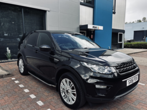 2016 Land Rover Discovery Sport 2.0 Td4 Se Tech in Black — image 3