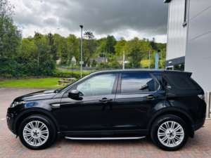 2016 Land Rover Discovery Sport 2.0 Td4 Se Tech in Black — image 6