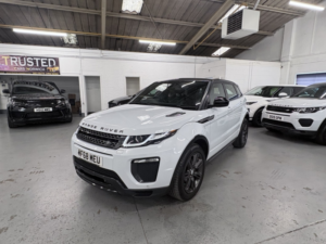 2018 Land Rover Range Rover Evoque 2.0 Td4 Landmark in White — image 2