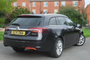 2014 Vauxhall Insignia 2.0 Cdti Ecoflex Sri Nav Sports Tourer Euro 5 (s/s) 5dr in Black — image 6