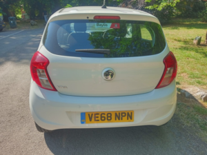2019 Vauxhall Viva 1.0 I Se in White — image 6