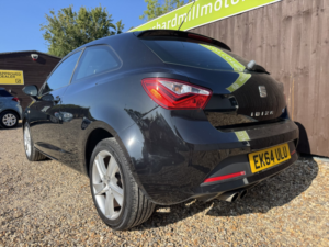 2015 SEAT Ibiza 1.2 Tsi Fr in Black — image 4