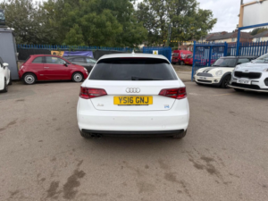 2016 Audi A3 2.0 Tdi Se Technik Sportback Euro 6 (s/s) 5dr in White — image 5