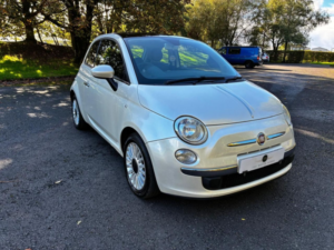 2012 Fiat 500 1.2 Lounge Hatchback 3dr Petrol Manual Euro 5 (s/s) (69 Bhp) in White — image 2