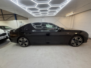 2023 BMW 7 Series 3.0 750e Xdrive M Sport in Black — image 5