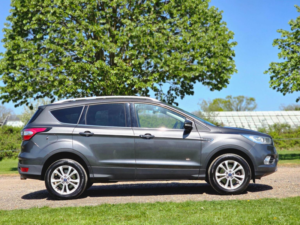 2019 Ford Kuga 1.5t Ecoboost Titanium Auto AWD Euro 6 (s/s) 5dr in Grey — image 3