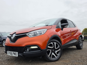 2016 Renault Captur 0.9 Tce Energy Dynamique S Nav SUV 5dr Petrol Manual Euro 6 (s/s) (90 Ps) in Orange — image 2