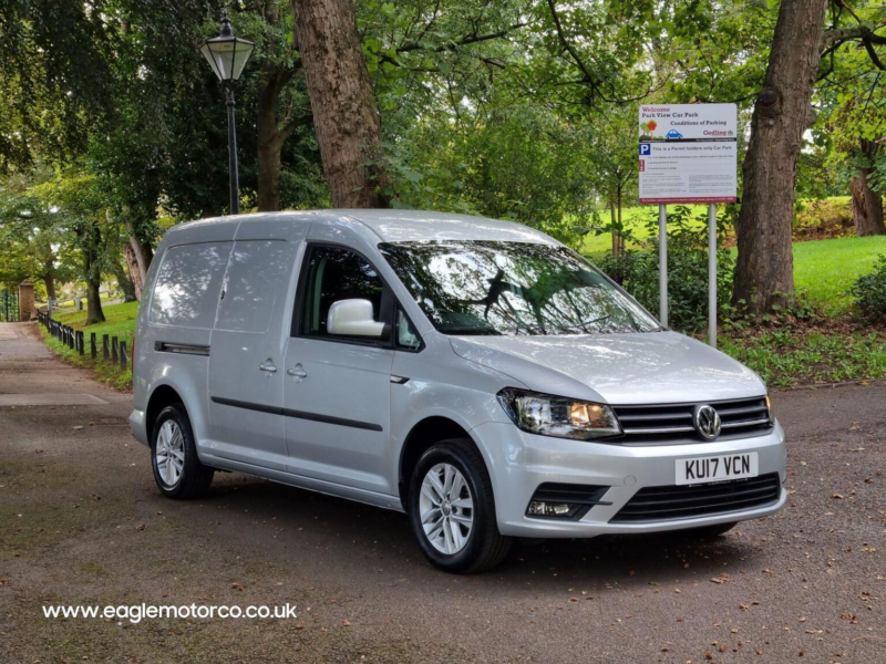 2017 Volkswagen Caddy Maxi 2.0 Tdi C20 Bluemotion Tech Highline Lwb Euro 6 (s/s) 6dr in Silver — image 1
