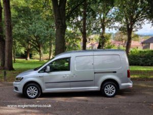 2017 Volkswagen Caddy Maxi 2.0 Tdi C20 Bluemotion Tech Highline Lwb Euro 6 (s/s) 6dr in Silver — image 4