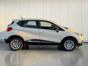 2016 Renault Captur 0.9 Tce Energy Dynamique Nav SUV 5dr Petrol Manual Euro 6 (s/s) (90 Ps) in Multicolour — image 2